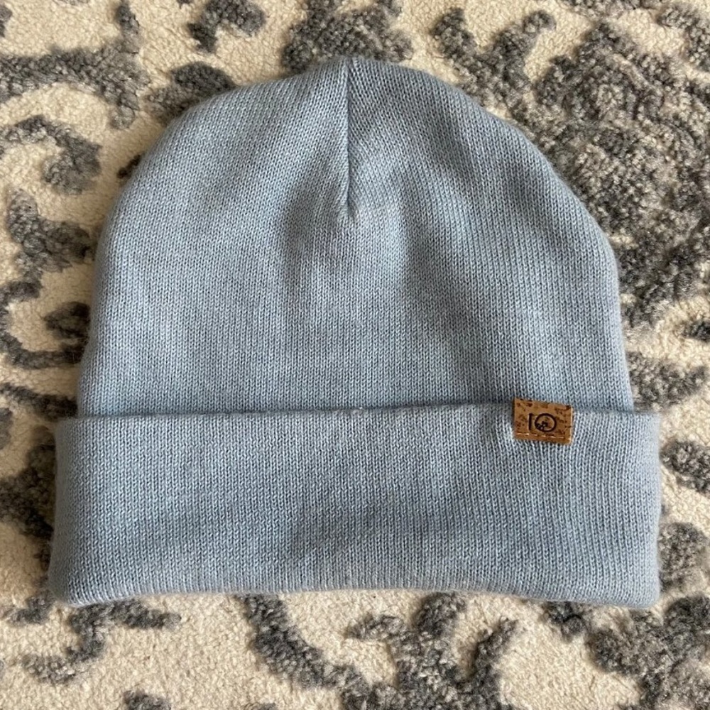 Like-new powder blue beanie from Tentree